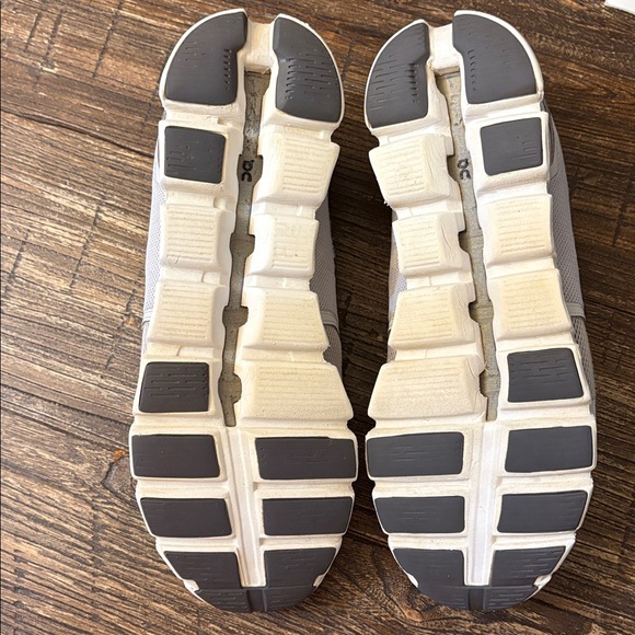 Men’s On Cloud CloudTec OC Cushion Sneakers Size 11 Grey/White Athletic Running - Picture 8 of 8